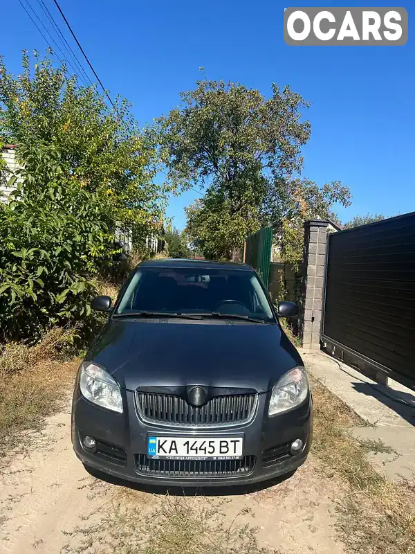 Хэтчбек Skoda Fabia 2008 1.4 л. Ручная / Механика обл. Киевская, Киев - Фото 1/15