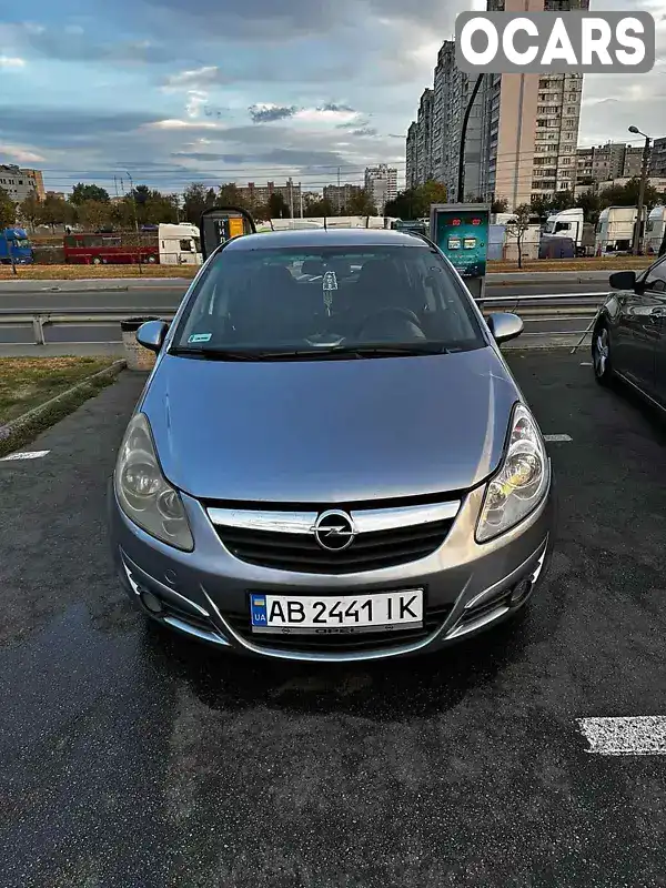 Хэтчбек Opel Corsa 2007 1.3 л. Ручная / Механика обл. Киевская, Киев - Фото 1/10