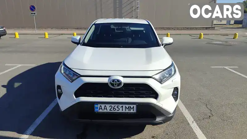 Внедорожник / Кроссовер Toyota RAV4 2019 1.99 л. Ручная / Механика обл. Киевская, Борисполь - Фото 1/12