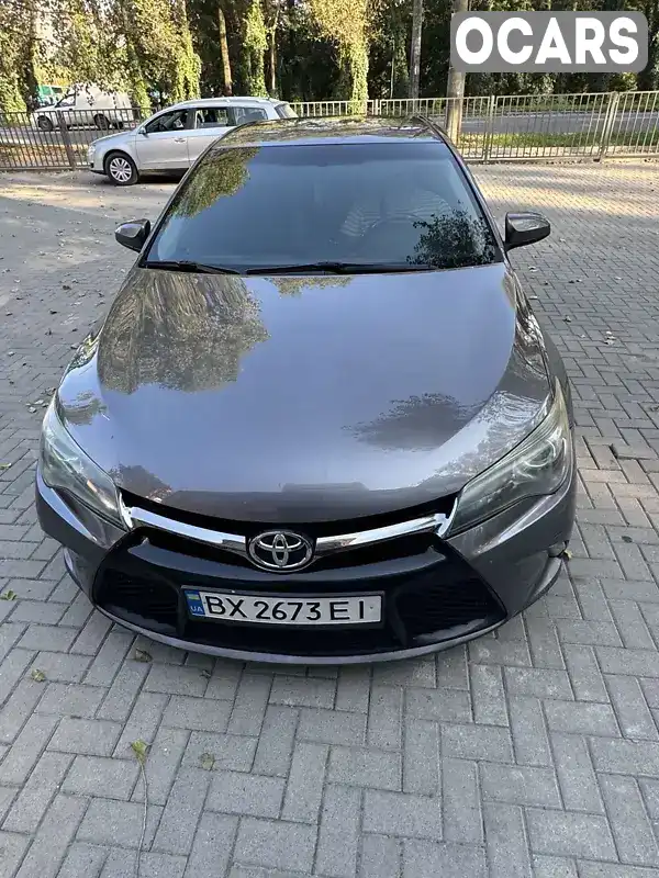 Седан Toyota Camry 2015 2.49 л. Автомат обл. Хмельницька, Хмельницький - Фото 1/21