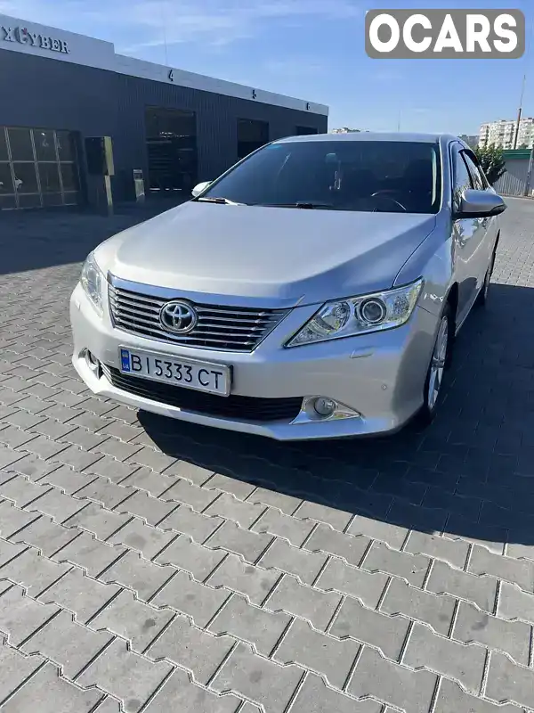 Седан Toyota Camry 2012 3.5 л. Автомат обл. Полтавская, Полтава - Фото 1/21