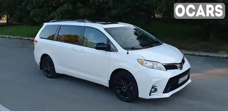 Мінівен Toyota Sienna 2012 3.5 л. Автомат обл. Хмельницька, Городок - Фото 1/21