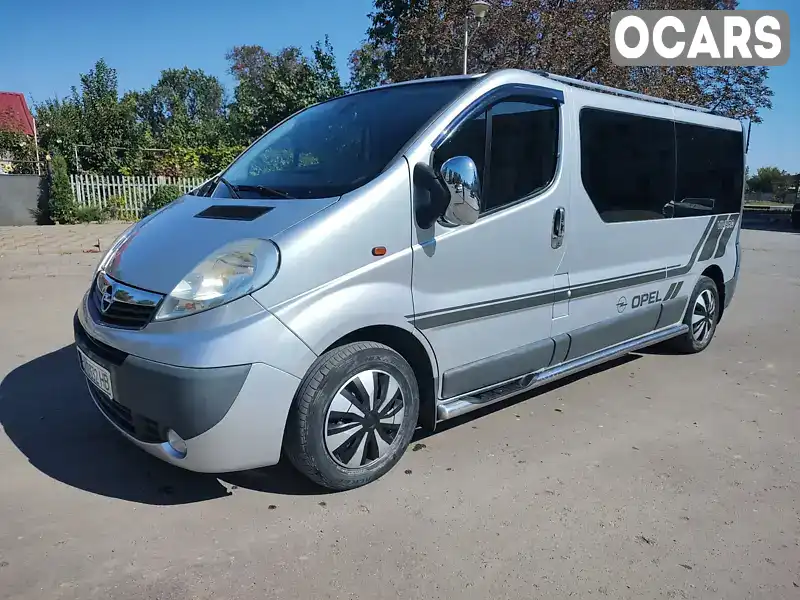 Мінівен Opel Vivaro 2008 2.5 л. Ручна / Механіка обл. Хмельницька, Кам'янець-Подільський - Фото 1/14