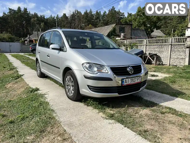 Мінівен Volkswagen Touran 2008 1.9 л. Ручна / Механіка обл. Київська, Київ - Фото 1/21