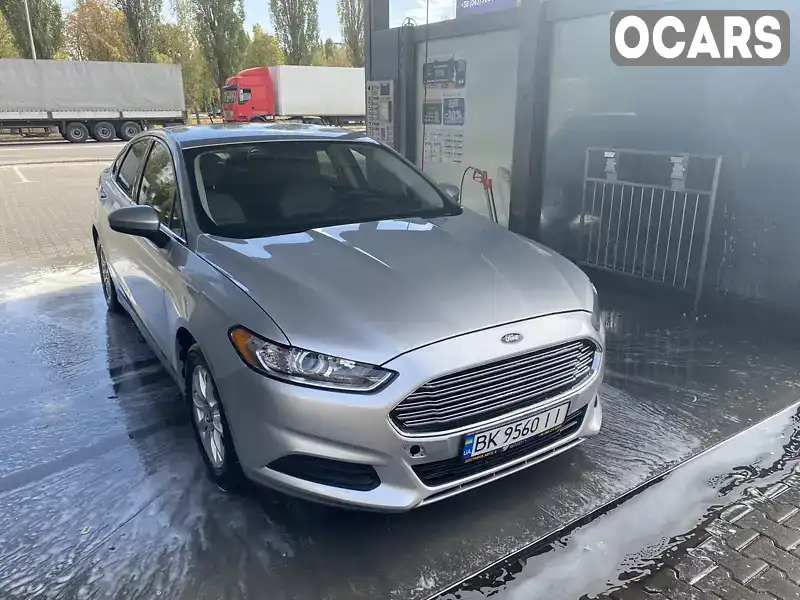 Седан Ford Fusion 2014 2.5 л. Автомат обл. Киевская, Вышневое - Фото 1/21