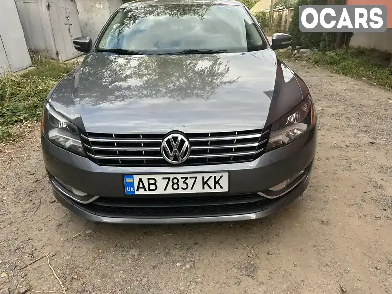 Седан Volkswagen Passat 2013 2 л. Автомат обл. Винницкая, Винница - Фото 1/21