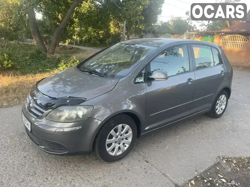 Хэтчбек Volkswagen Golf Plus 2006 1.6 л. Автомат обл. Полтавская, Полтава - Фото 1/10