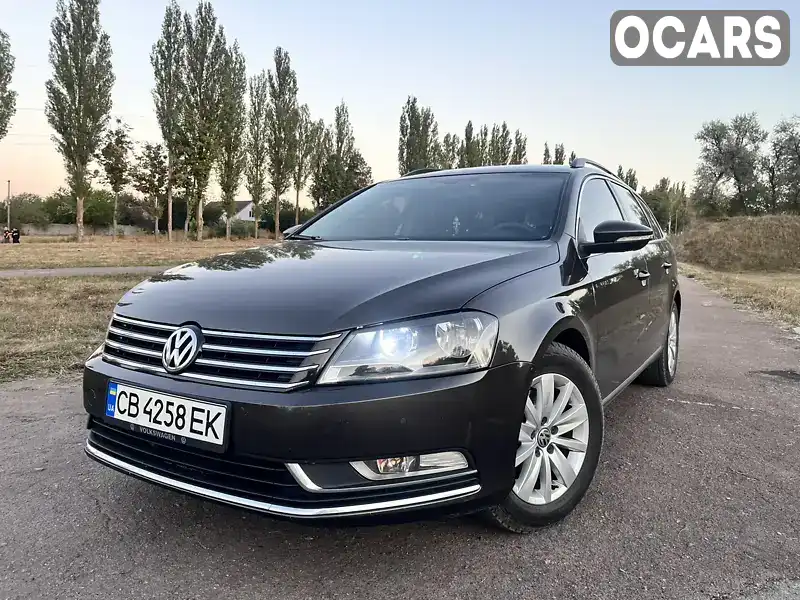 Універсал Volkswagen Passat 2012 1.97 л. Автомат обл. Чернігівська, Ніжин - Фото 1/21