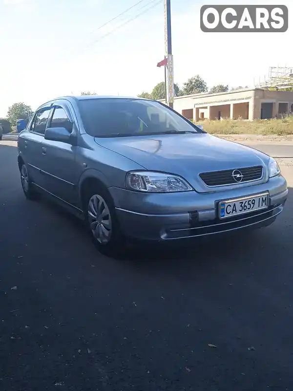 Хетчбек Opel Astra 2003 1.6 л. обл. Черкаська, Черкаси - Фото 1/8