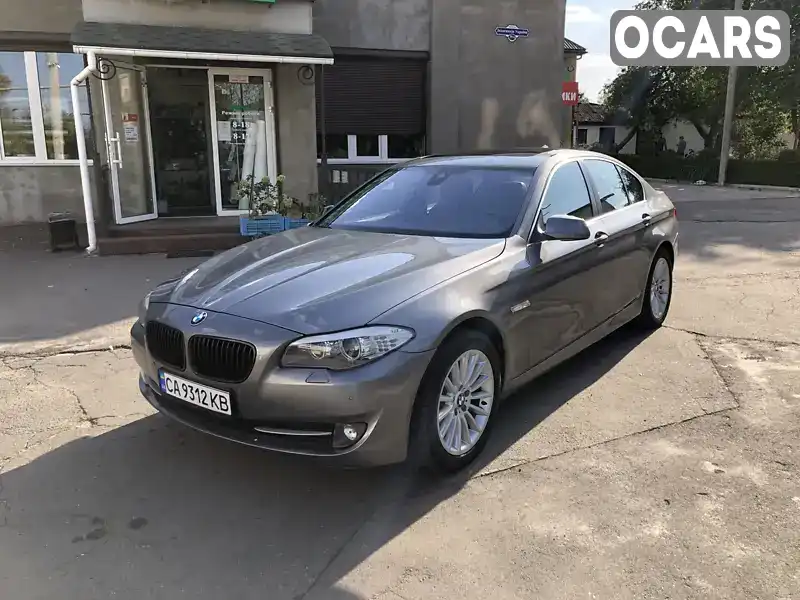 Седан BMW 5 Series 2012 2 л. обл. Черкасская, Ватутино - Фото 1/10