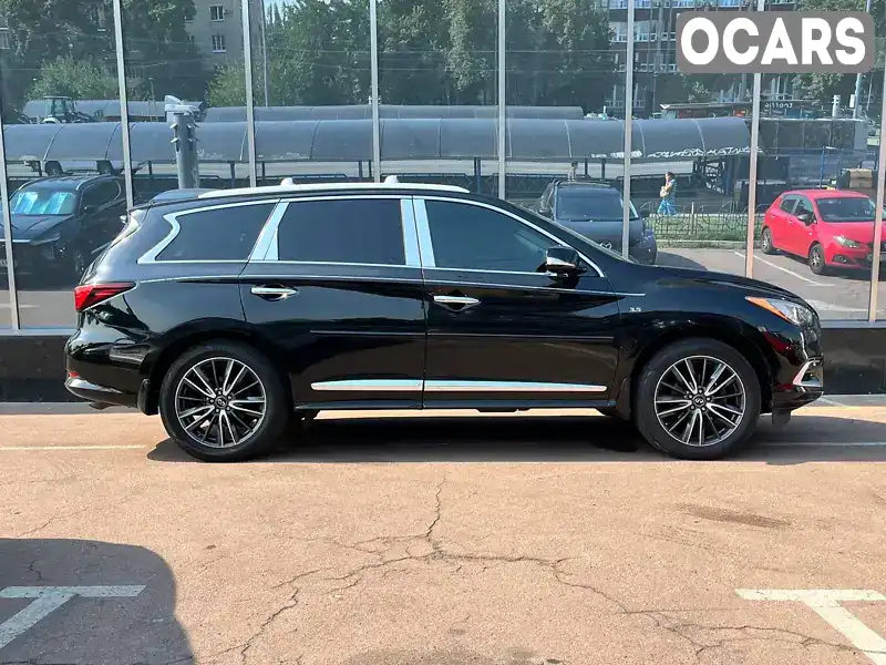 Позашляховик / Кросовер Infiniti QX60 2016 3.5 л. Варіатор обл. Київська, Київ - Фото 1/21