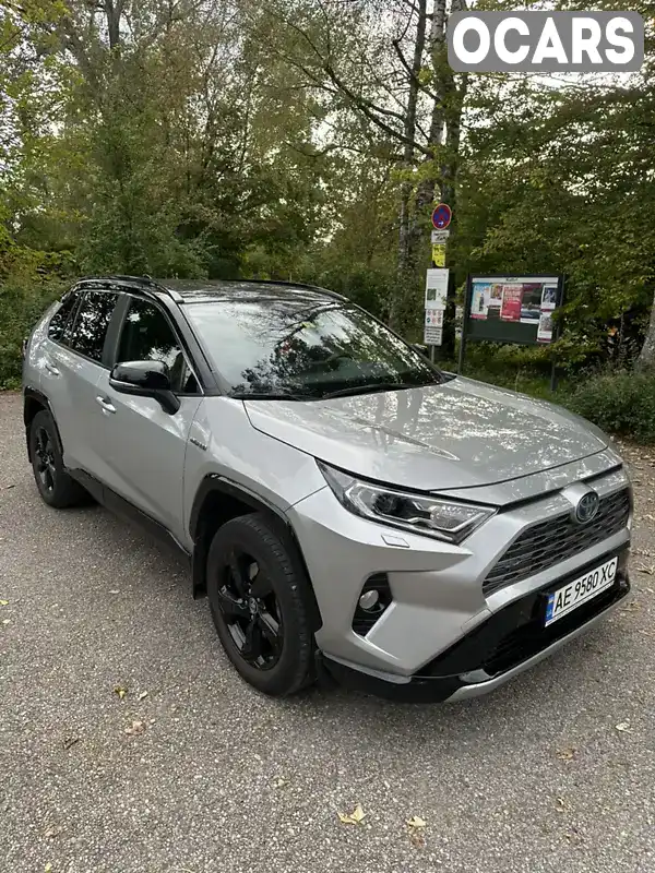 Внедорожник / Кроссовер Toyota RAV4 2020 2.49 л. Автомат обл. Запорожская, Запорожье - Фото 1/16