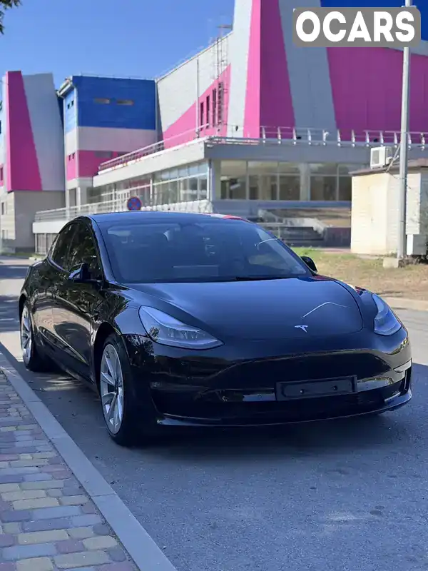 Седан Tesla Model 3 2021 null_content л. обл. Запорожская, Запорожье - Фото 1/13