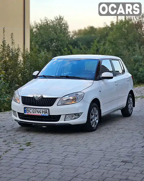 Хэтчбек Skoda Fabia 2011 1.4 л. Ручная / Механика обл. Львовская, Львов - Фото 1/21