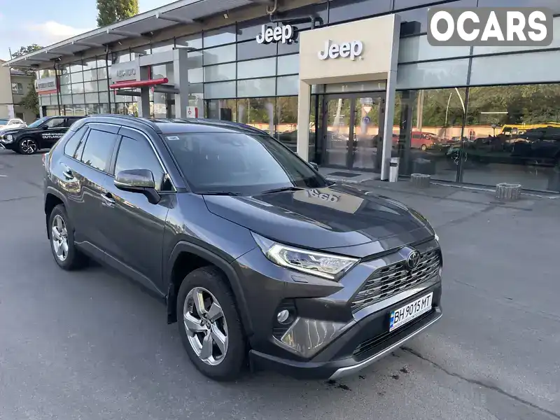 Позашляховик / Кросовер Toyota RAV4 2020 1.99 л. Варіатор обл. Одеська, Одеса - Фото 1/21