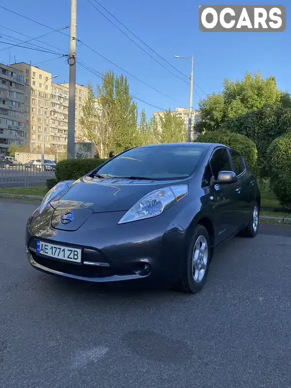 Хэтчбек Nissan Leaf 2013 null_content л. Автомат обл. Днепропетровская, Днепр (Днепропетровск) - Фото 1/12