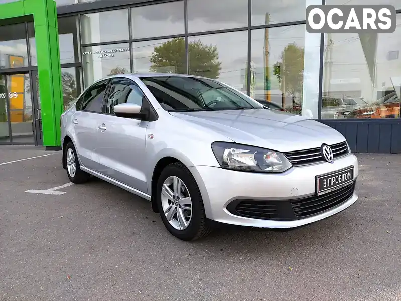 Седан Volkswagen Polo 2013 1.6 л. Автомат обл. Кировоградская, Кропивницкий (Кировоград) - Фото 1/21