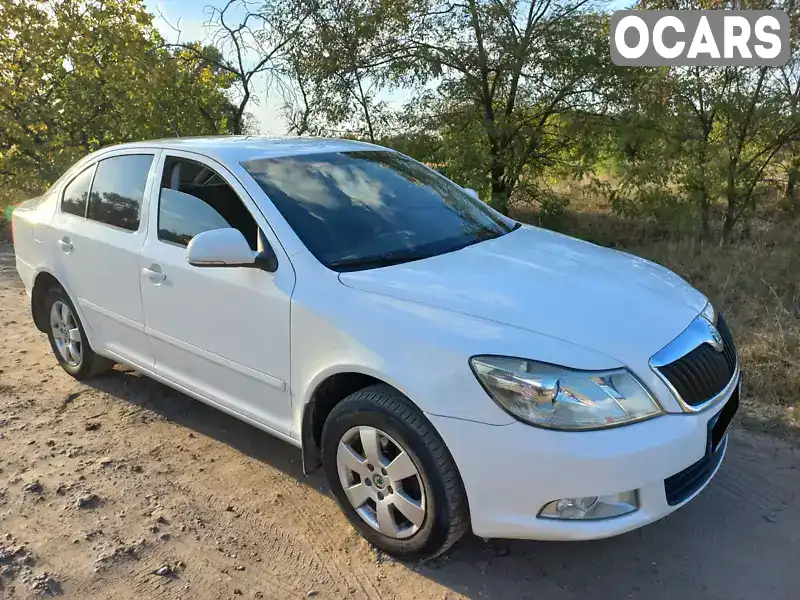 Ліфтбек Skoda Octavia 2010 1.8 л. Автомат обл. Дніпропетровська, Дніпро (Дніпропетровськ) - Фото 1/17