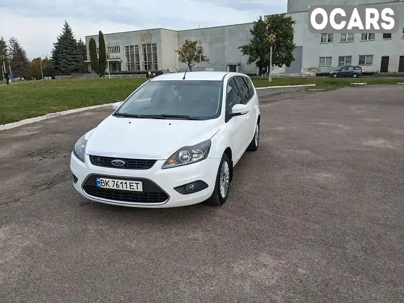 Універсал Ford Focus 2010 1.6 л. Ручна / Механіка обл. Рівненська, Рівне - Фото 1/16