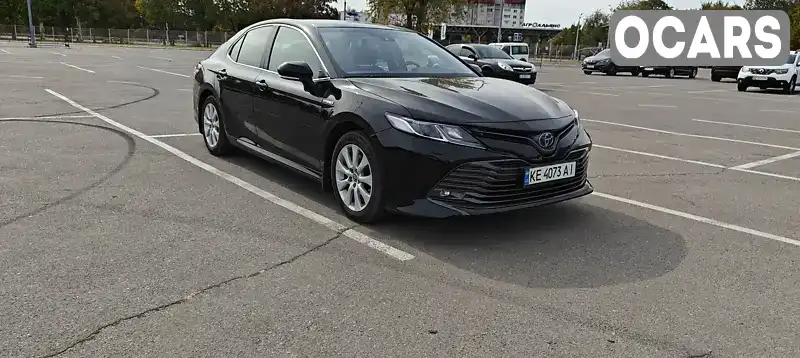 Седан Toyota Camry 2020 2.49 л. Вариатор обл. Днепропетровская, Днепр (Днепропетровск) - Фото 1/14