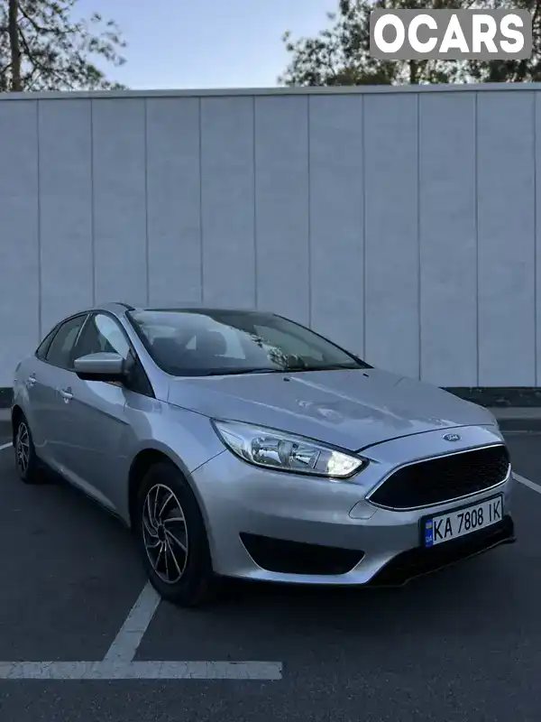 Седан Ford Focus 2015 2 л. Автомат обл. Київська, Обухів - Фото 1/13