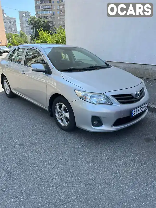 Седан Toyota Corolla 2012 1.36 л. Ручна / Механіка обл. Київська, Київ - Фото 1/21