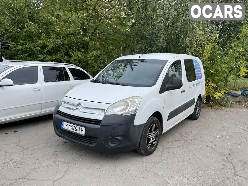 Минивэн Citroen Berlingo 2010 1.56 л. Ручная / Механика обл. Ровенская, Ровно - Фото 1/9