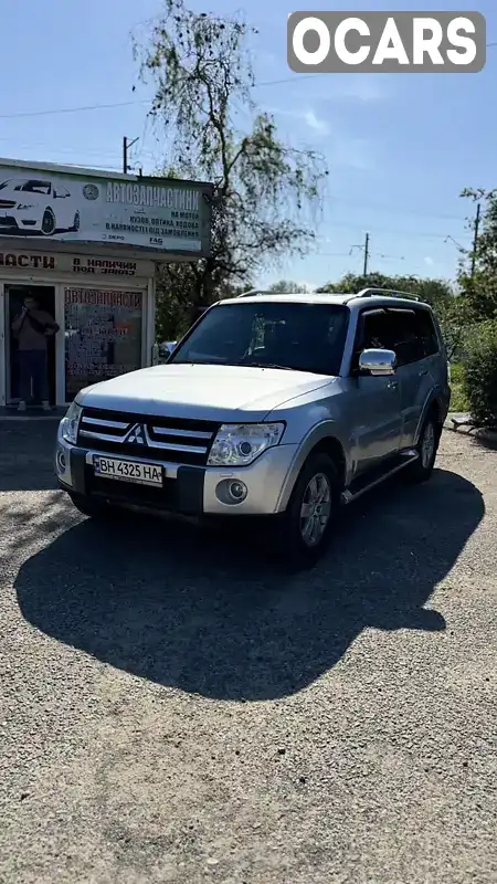 Позашляховик / Кросовер Mitsubishi Pajero 2008 3.2 л. Автомат обл. Одеська, Білгород-Дністровський - Фото 1/15