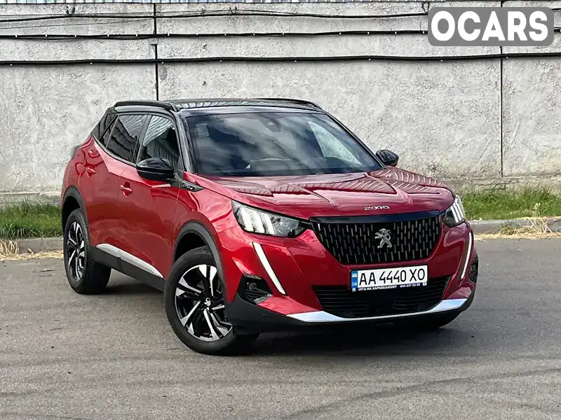 Позашляховик / Кросовер Peugeot 2008 2020 1.2 л. обл. Київська, Київ - Фото 1/21