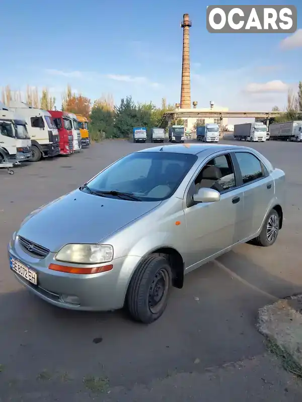 Седан Chevrolet Aveo 2005 1.5 л. Ручна / Механіка обл. Миколаївська, Миколаїв - Фото 1/8