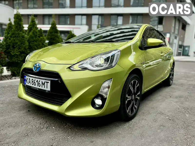 Хетчбек Toyota Aqua 2015 1.5 л. Автомат обл. Київська, Київ - Фото 1/21