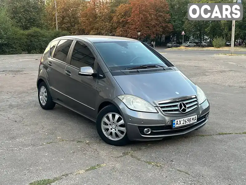 Хетчбек Mercedes-Benz A-Class 2010 2 л. Автомат обл. Харківська, Харків - Фото 1/8