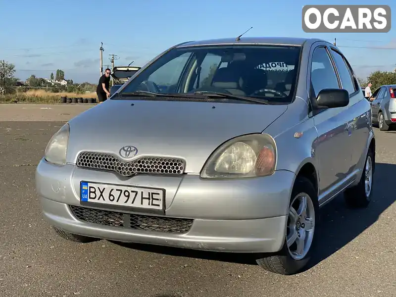 Хетчбек Toyota Yaris 2000 1.3 л. Ручна / Механіка обл. Одеська, Одеса - Фото 1/15