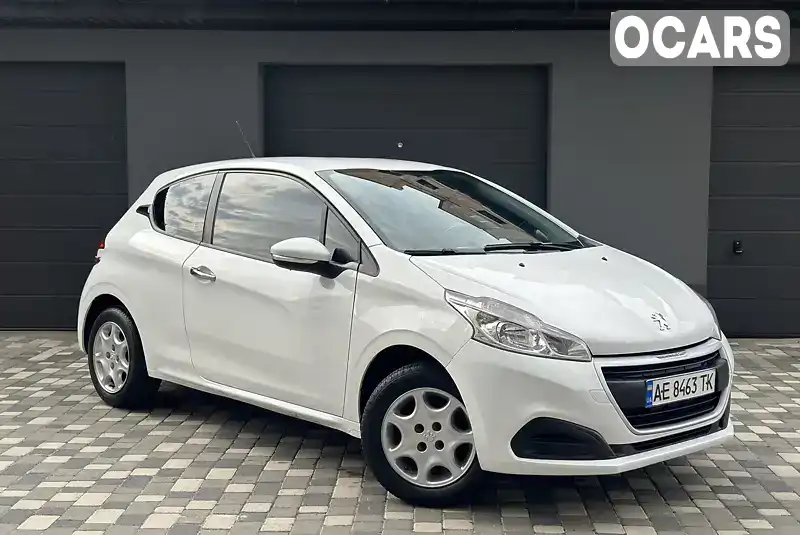 Хэтчбек Peugeot 208 2016 1.2 л. Ручная / Механика обл. Ивано-Франковская, Ивано-Франковск - Фото 1/21