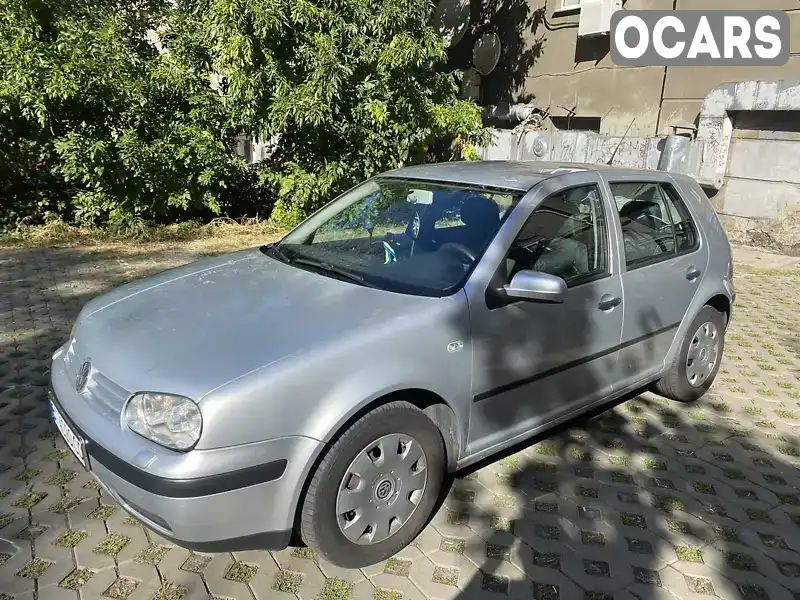 Хэтчбек Volkswagen Golf 2001 1.6 л. Ручная / Механика обл. Херсонская, Каховка - Фото 1/21