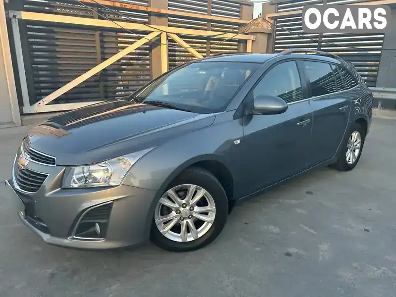 Универсал Chevrolet Cruze 2013 1.8 л. Автомат обл. Киевская, Киев - Фото 1/10