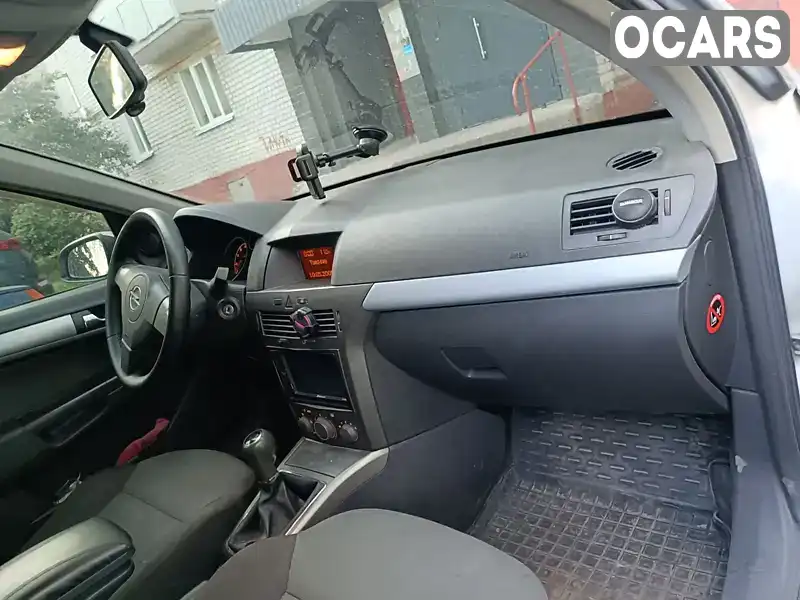 Универсал Opel Astra 2005 1.6 л. Ручная / Механика обл. Житомирская, Житомир - Фото 1/9