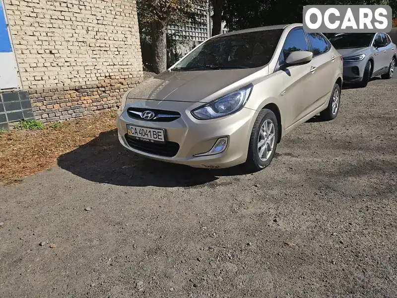 Седан Hyundai Accent 2011 1.4 л. Ручна / Механіка обл. Черкаська, Черкаси - Фото 1/21