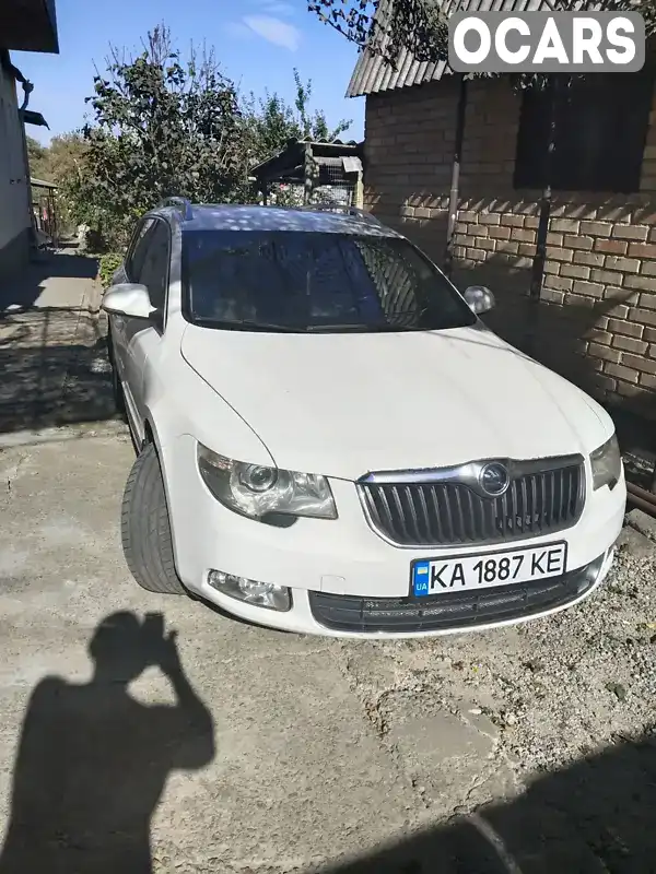 Универсал Skoda Superb 2011 1.8 л. Робот обл. Киевская, Вышневое - Фото 1/20