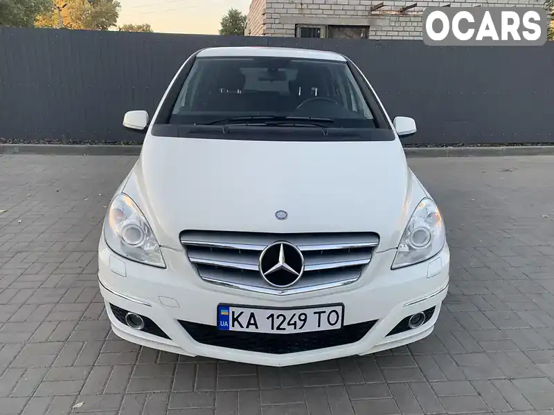 Хетчбек Mercedes-Benz B-Class 2011 1.7 л. Автомат обл. Дніпропетровська, Дніпро (Дніпропетровськ) - Фото 1/18