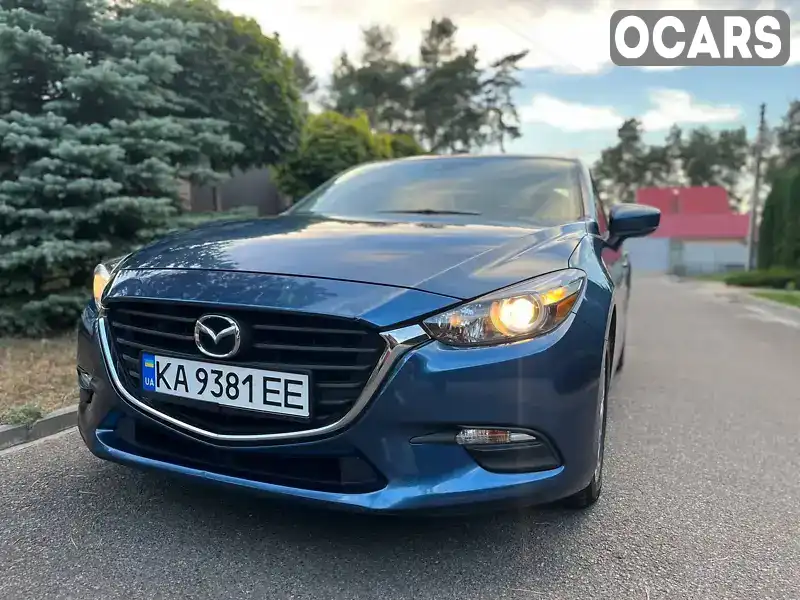 Седан Mazda 3 2017 2 л. Автомат обл. Киевская, Киев - Фото 1/12