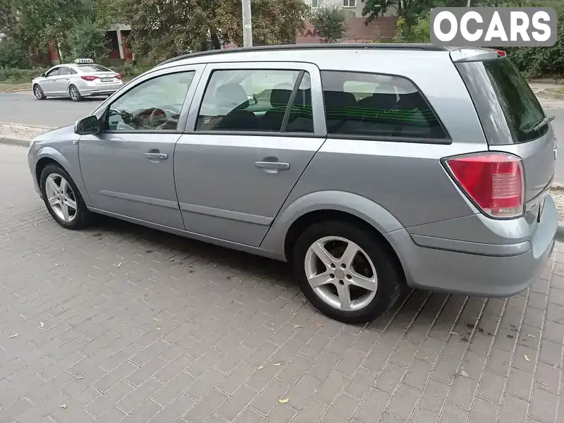 Універсал Opel Astra 2005 1.6 л. Ручна / Механіка обл. Тернопільська, Тернопіль - Фото 1/7