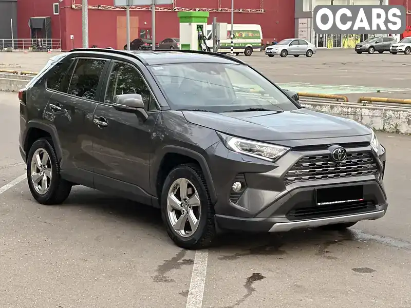 Позашляховик / Кросовер Toyota RAV4 2019 1.99 л. Варіатор обл. Київська, Київ - Фото 1/21