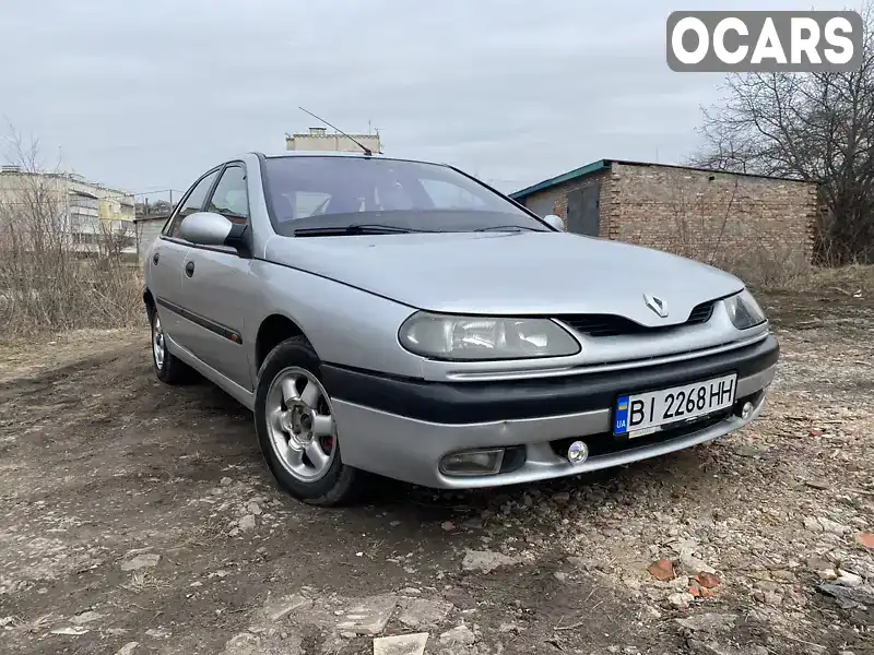 Лифтбек Renault Laguna 1997 2 л. Ручная / Механика обл. Полтавская, location.city.zavodske - Фото 1/13