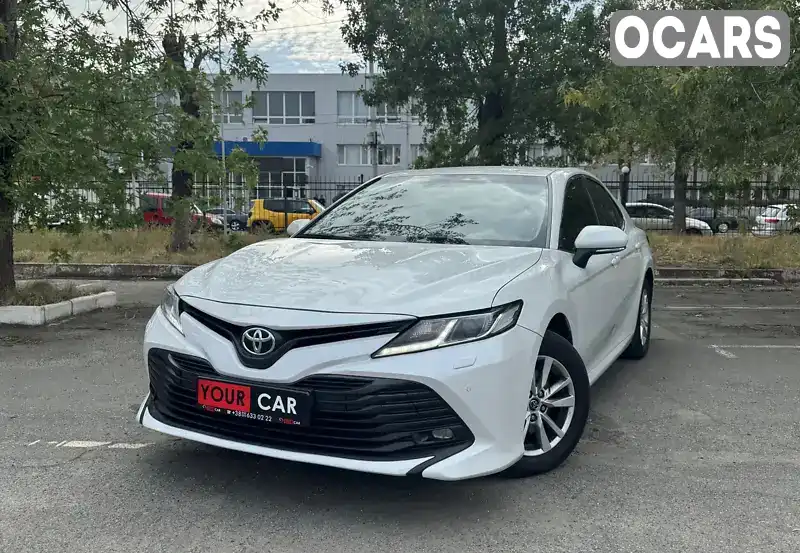 Седан Toyota Camry 2018 2.5 л. Автомат обл. Київська, Київ - Фото 1/21