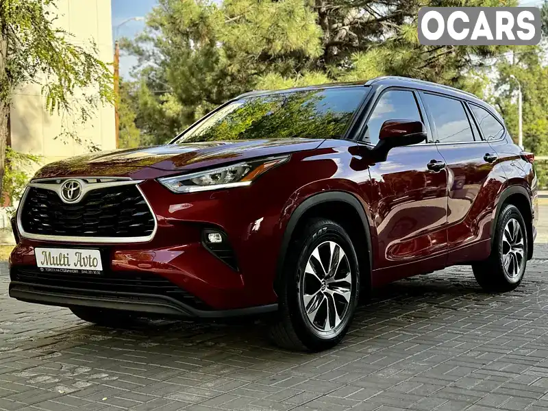 Позашляховик / Кросовер Toyota Highlander 2022 3.46 л. Автомат обл. Дніпропетровська, Дніпро (Дніпропетровськ) - Фото 1/21