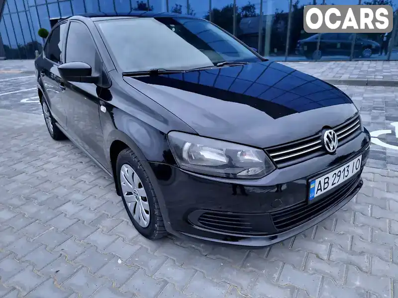 Седан Volkswagen Polo 2011 1.6 л. Автомат обл. Вінницька, Вінниця - Фото 1/21