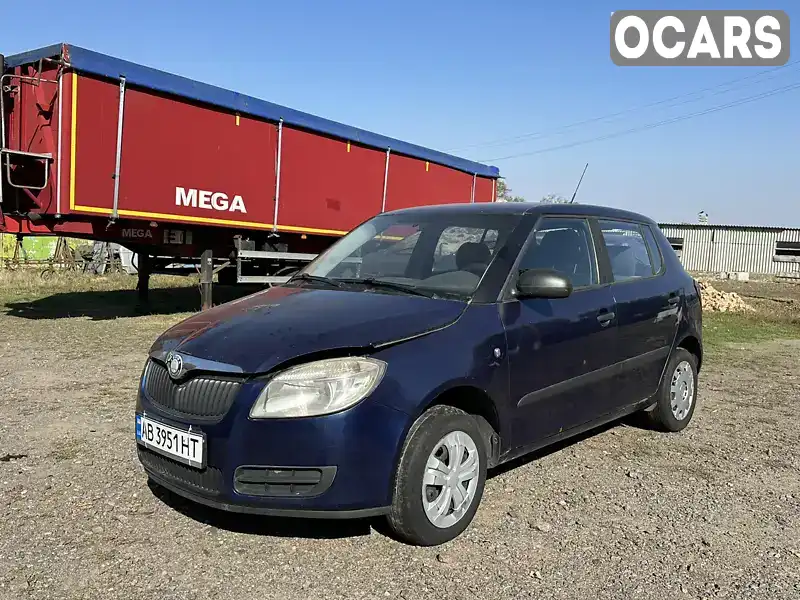 Хэтчбек Skoda Fabia 2008 1.2 л. Ручная / Механика обл. Винницкая, Тульчин - Фото 1/21