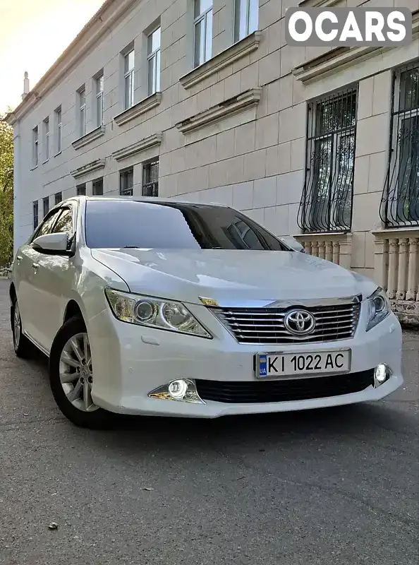 Седан Toyota Camry 2011 2.49 л. Автомат обл. Запорізька, Запоріжжя - Фото 1/20