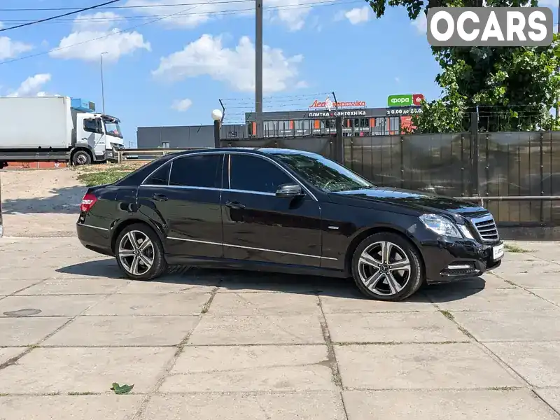 Седан Mercedes-Benz E-Class 2011 3.5 л. Автомат обл. Київська, Київ - Фото 1/21